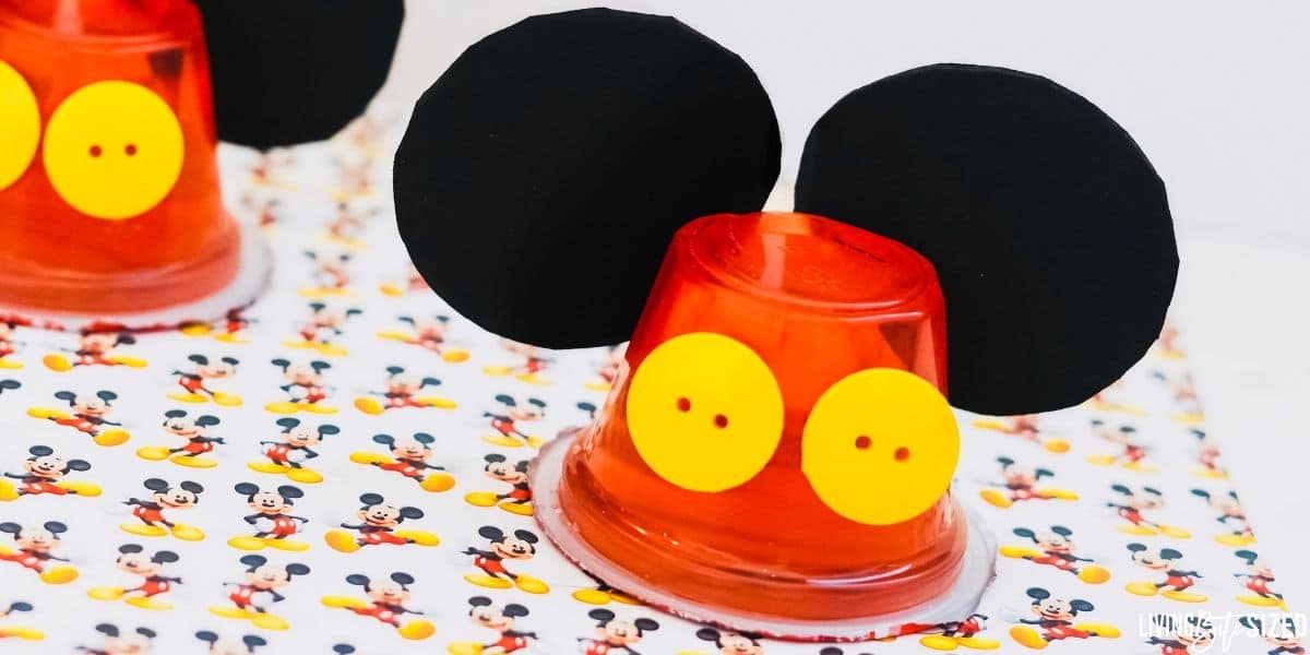 Channel your inner Disney fan with these irresistibly adorable Mickey Mouse Jelly Cups. This dessert treat is perfect for fun after-school snacks, Disney Mickey Mouse Birthday Parties and more!