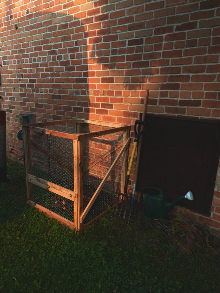 How to Build a Compost Bin